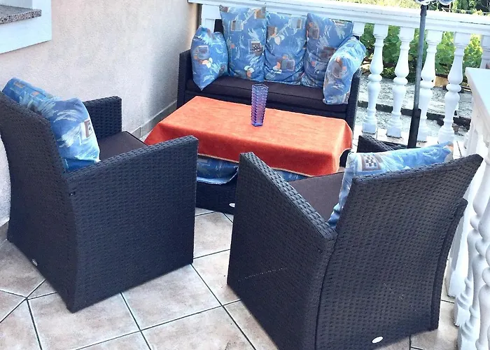 Luna Apartmán Punat