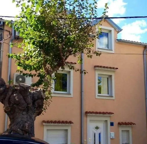 Luna Apartmán